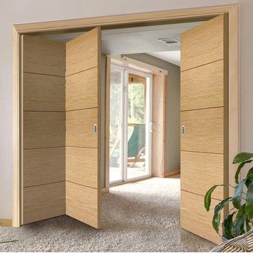 Thrufold Lille Flush Oak 2+1 Folding Door - Prefinished - Lifestyle Image.    #oakdoors #foldingdoors Folding Doors Internal, Internal Folding Doors, Walnut Doors, Room Divider Doors, Room Divider Walls, Folding Walls, Folding Door, Timber Veneer, Divider Wall