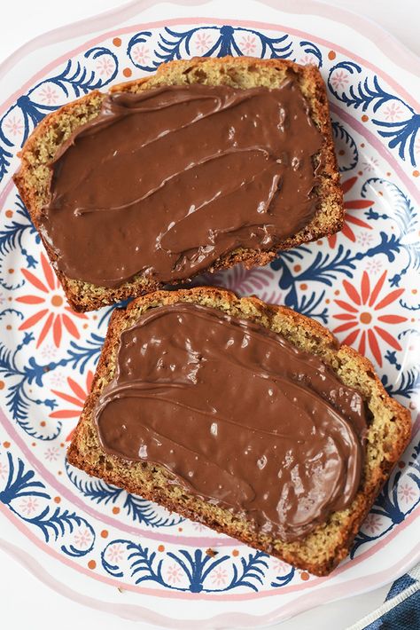 Nutella On Bread, Nutella With Bread, Starbucks Banana Bread Recipe Moist, Banana Bread Recipe Starbucks, Nutella And Bread, Banana Bread Recipe No Eggs, Starbucks Banana Bread Recipe, Bread With Nutella, Bread Nutella