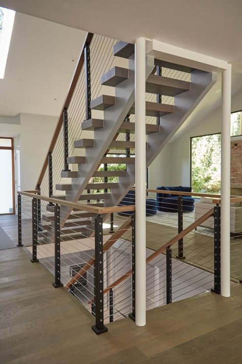 Exposed Staircase To Basement, Floating Staircase Ideas, Open Staircase Ideas, Modern Staircase Railing, Oak Handrail, Tennessee House, Open Stairs, New York Home, Stairs Ideas