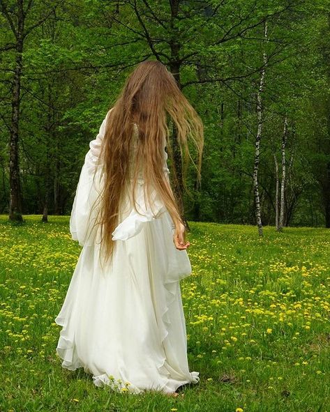 Kosar Core, Carla Core, Faerie Hair, Ginger Woman, Drama Aesthetic, Wood Nymphs, Cottage Witch, Appeasement, Natural Fashion