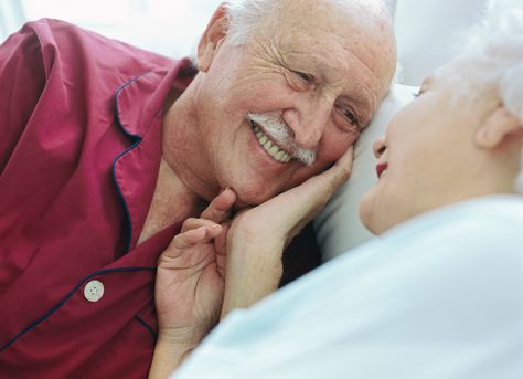 Smiling senior couple in bedroom. Mom Room Ideas, Mother In Law House, Mumbai Life, First Floor Bedroom, Elderly Caregiver, Lounge At Home, Mother In Law Suite, In Law House, Granny Pod