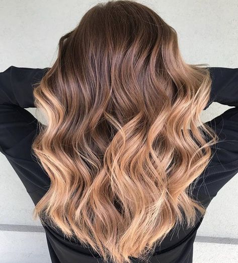 1,198 Likes, 9 Comments - Balayage + Business Training (@mastersofbalayage) on Instagram: “Sun Drenched By @thefaithfulblonde #mastersofbalayage #brunettebalayage #balayage” Strawberry Blonde Hair Color Ideas, Pastel Purple Hair, Coffee Hair, Light Pink Hair, Black Hair Balayage, Strawberry Blonde Hair Color, Blond Balayage, Coffee Ideas, Cool Blonde Hair