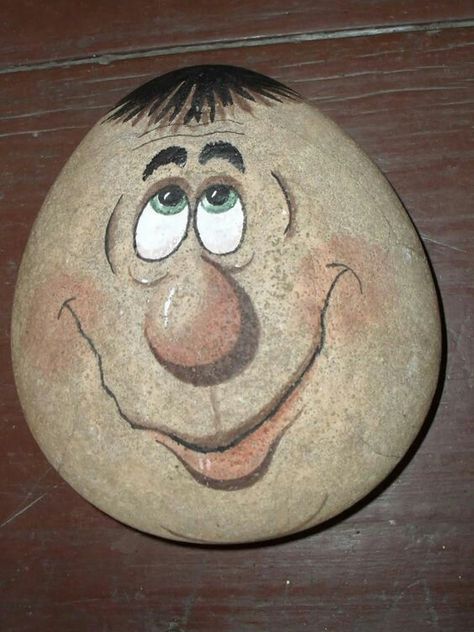 Caillou Roche, Painted Rocks Ideas, Art Pierre, Rock And Pebbles, Painted Rocks Craft, Painted Rocks Diy, Rock Painting Ideas Easy, Rock Painting Patterns, Rock Face