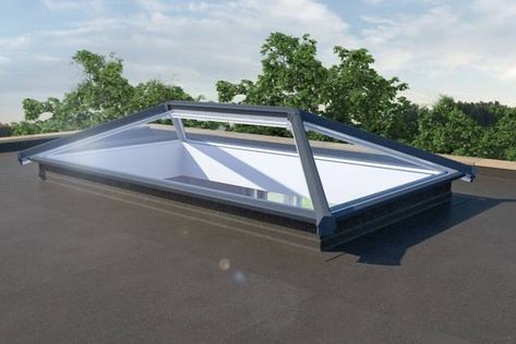 Parapet Roof, Kitchen Design Traditional, Lantern Roof Light, Flat Roof Windows, Flat Roof Lights, Lantern Roof, Flat Roof Skylights, Roof Lanterns, Flat Roof Extension