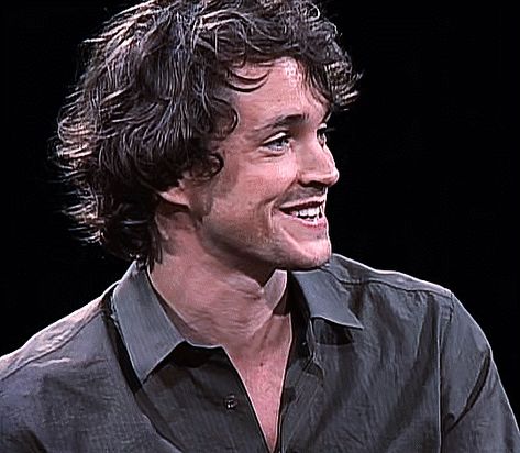 Hugh Dancy Side Profile, Young Hugh Dancy, Hugh Dancy Gif, Roundtable Discussion, Will Graham Hannibal, Hannibal Nbc, Robert Sheehan, Layne Staley, Ville Valo