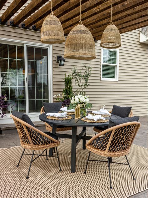 Vintage Boys Bedrooms, Backyard Dining, Round Patio Table, Outdoor Fire Table, Diy Playhouse, Outdoor Patio Table, Patio Inspiration, Patio Dining Table, Outdoor Patio Decor