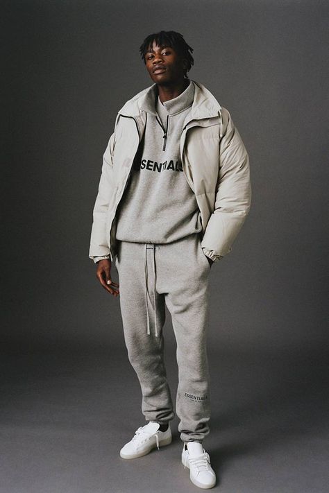 Fear Of God Essentials Outfit, Shopping Vibes, Vintage Athletic Wear, Hoodie Outfit Men, Essentials Clothing, Fear Of God Essentials, Ranveer Singh, Clothing Men, Hoodie Outfit