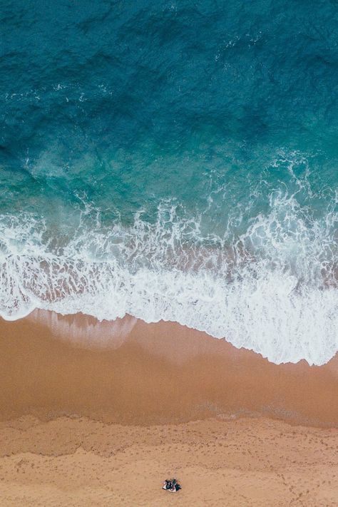 Free stock photo of sea, landscape, nature, beach Happy Week End, Wallpaper Tumblr, Ocean Wallpaper, Beach Wallpaper, Deep Breath, Drone Photography, Beach Scenes, Beach Photos, Ocean Waves