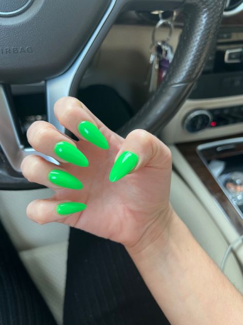 Like Green Almond Nails, Bright Green Almond Nails, Neon Green Almond Nails, Bright Green Nails, Sns Nails, Bright Green, Green Nails, Neon Green, Almond Nails