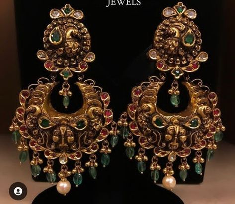 Nakshi Earrings, Chandbali Earrings Gold, Beads Haram, Gold Jewelry Prom, Kids Gold Jewelry, Antique Gold Earrings, Diamond Wedding Jewelry, Aesthetic Letters, Gold Jewelry Simple Necklace