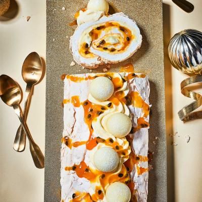 Chocolate recipes | Sainsbury's Magazine Dessert Loaves, Choc Truffles, Globe Cupcakes, Roulade Cake, The Best Dessert Recipes, Meringue Roulade, Roulade Recipe, Roll Cakes, Summer Cake