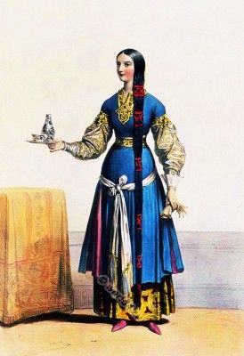 Maid of honor in the entourage of the French Burgundian queen Clothilde.  Merovingian period, France 5th century nobility fashion. Falcon Costume, Persian Costume, Motif Soutache, Middle Ages Clothing, Filipino Clothing, Concept Fashion, Twelfth Night, Medieval Costume, Medieval Fashion