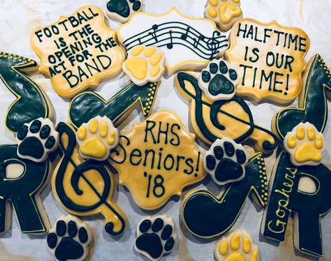 Marching band seniors cookies Band Cookies Marching, Graduation Party Ideas Marching Band, Marching Band Cookies Decorated, Marching Band Cookies, Band Cookies Decorated, High School Graduation Cupcakes, Music Cookies, Band Ideas, Graduation 2024