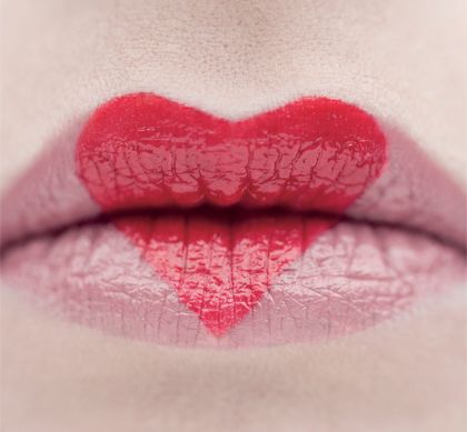 Heart Lipstick, Heart Lips, Yennefer Of Vengerberg, Nice Lips, Love Lips, Color Trends Fashion, Make Me Up, Lip Art, Beautiful Lips