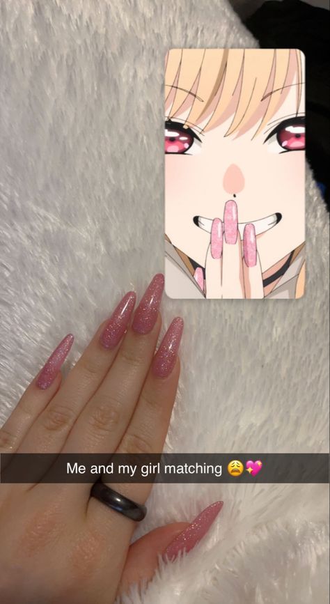 My Dress Up Darling Nails, Marin Nails, Doll Nails, Red Bottoms Heels, Nostalgic Movies, Vintage Money, Aesthetic 2000s, Retro Luxury, Anime Nails