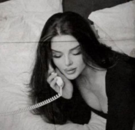 Pin on classy Dark Energy, Riot Grrrl, Dark Feminine Aesthetic, On The Phone, Foto Poses, Feminine Aesthetic, White Photo, Star Girl, Feminine Energy