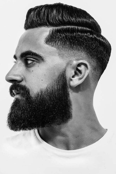 Searching some ideas for how to style a mens comb over haircut? You’ve come to the right place then. You can wear it short or long, with a taper or undercut fade, with a side or hard part and in many other ways. #menshaircuts #menshairstyles #combover #sidepart #beard Bart Styles, Beard Trend, Growing Facial Hair, Best Beard Oil, Comb Over Haircut, Hipster Beard, Best Beard Styles, Beard Hairstyle, Beard Model