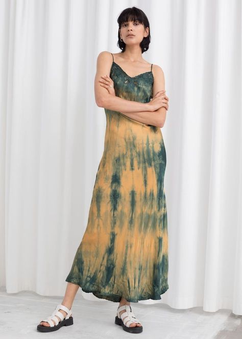 Summer Modest Dresses, Casual Cocktail Dress, Tie Dye Fashion, V Neck Wedding Dress, Tie Dye Maxi Dresses, Midi Slip Dress, Dye Dress, Tie Dye Dress, Dyed Dress