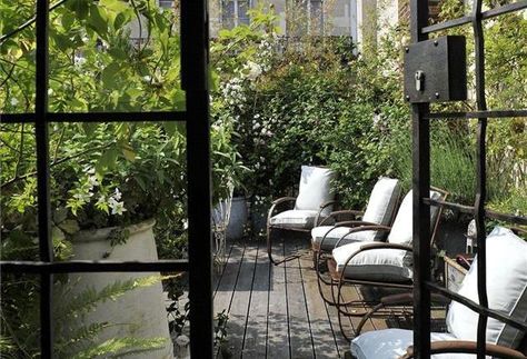 Paris Patio, Paris Terrace, Covered Passages In Paris, Paris Commune, Cafe Marly Paris The Louvre, Pool Design, Futurism, Terrace Design, Rooftop Garden