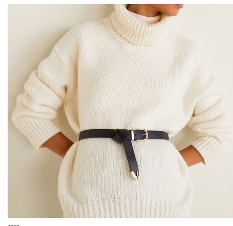 Sweater And Belt Outfit, Belt Over Sweater, Belted Sweater Outfit, Waist Belt Outfit, Belted Sweater, Long Knit, Modest Fashion Outfits, Long Blouse, Blouse Styles