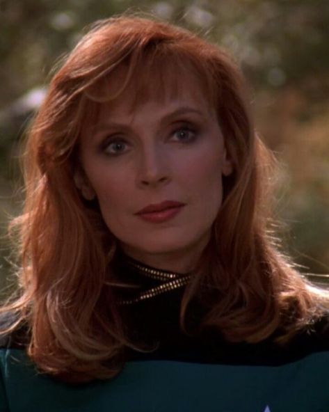 Kira Nerys, Gates Mcfadden, Beverly Crusher, Deanna Troi, Jonathan Frakes, Feminist Fashion, Marina Sirtis, Star Trek 1, Star Trek Images