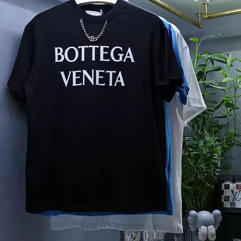 Bottega Veneta Tshirt, Men Dior, Tshirt Men, Mens Tees, Bottega Veneta, Mens Graphic, Dior, Mens Graphic Tshirt, Mens Tshirts