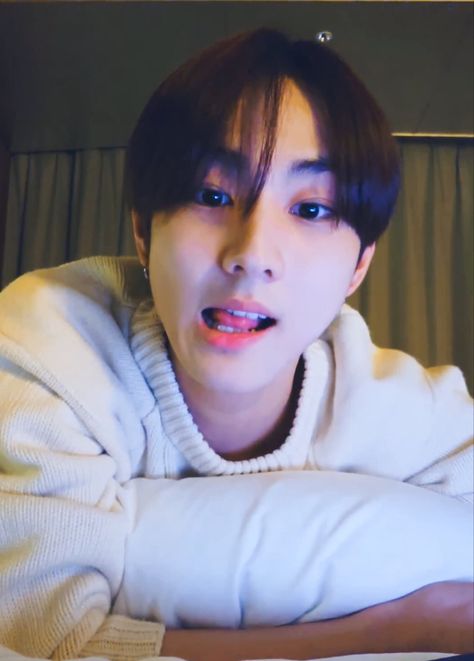 jungwon | #enhypen weverse live 231127 Jungwon Eyes, Cute Jungwon, Jungwon Cute, Jungwon Weverse Live, My Only, Life Without You, In Another Life, Future Wife, The Boy Is Mine