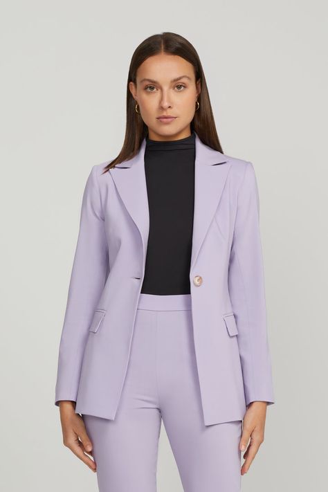 Blezars For Women Outfit, Women's Suits Professional, Trouser Suits For Women, Female Blazers, Lavender Suit, Female Blazer, Female Suits, Lavender Outfit, Outfit Tutorial