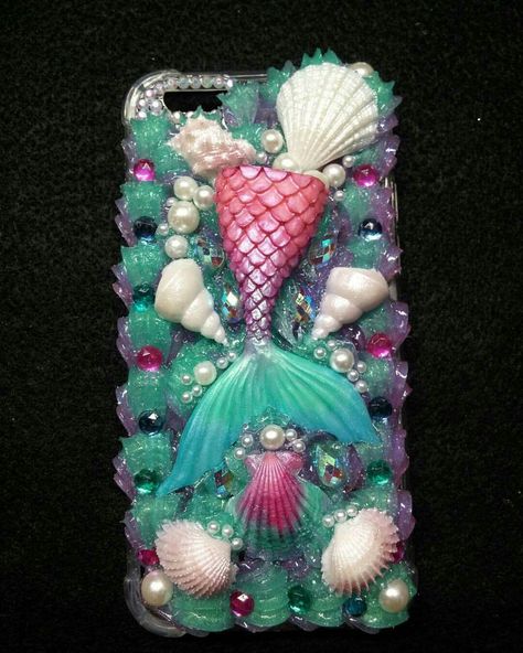 Phonecase Ideas, Mermaid Phone Case, Mermaid Purse, Decoden Phone Case, 80s And 90s Fashion, Happy Birthday Pictures, Pretty Iphone Cases, Case Ideas, Mermaid Theme