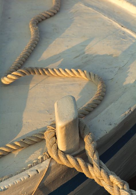 Rope aboard a wooden boat Free Stock Photo - Libreshot Sail Aesthetic, Nautical Branding, Sailing Aesthetic, Sailing Photography, Boat Rope, Sailing Rope, Nautical Aesthetic, Istanbul Turkey Photography, Anchor Rope