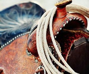 Iphone Themes, Cow Boys, Rustic Bride, Western Photography, Into The West, Rodeo Life, Western Riding, Western Aesthetic, Cowboy Art