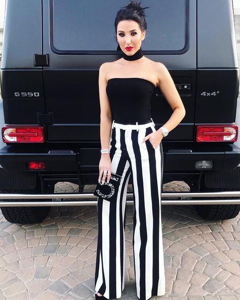 J A C L Y N on Instagram: “Some days I want to run away and join the circus ” Vintage Circus Theme, Black And White Striped Pants, French Outfits, Circus Outfits, Under The Big Top, Party Outfits For Women, Black White Outfit, Wide Leg Palazzo Pants, Jaclyn Hill