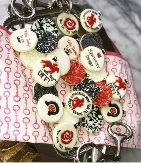 AiricaPuckettStyle Derby Cookies Kentucky Derby Custom Cookies Equestrian Horse Races Horsebits Spring Events Themed Decor Home Accents Decorating Sweets & Treats Desserts Lifestyle Blogger #derby #cookies #equestrian #kentuckyderby #apstyle Derby Cookies, Spring Events, Horse Races, Run For The Roses, Themed Decor, Custom Cookies, Sweets Treats, Kentucky Derby, Lifestyle Blogger