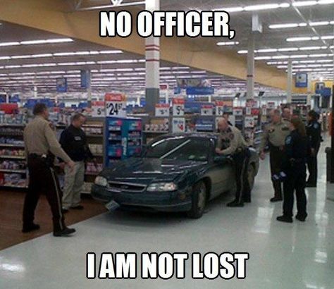 Meanwhile In Walmart, Funny Walmart Pictures, Walmart Pictures, Walmart Funny, Police Humor, What Do You Mean, Police Officers, Funny Fails, Super Funny