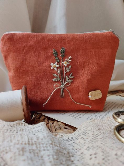 Hand embroidery bag