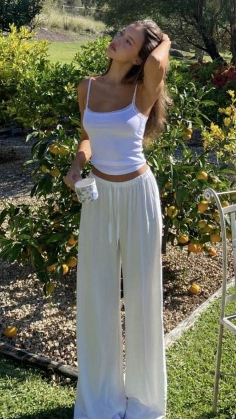 Clean Outfit Aesthetic Summer, Clean Girl Fashion Aesthetic, Sommer Outfit Aesthetic, Clean Girl Outfits Summer, Trendy Outfit Ideas, Outfit Inspo Summer, Neue Outfits, Fall Outfit Ideas, Trendy Fall Outfits