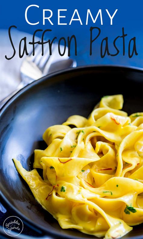 Saffron Pasta, Saffron Recipes, Makanan Italia, Resep Pasta, Easy Pasta Sauce, Pasta Vegetariana, Pasta Noodle Recipe, Vegetarian Pasta Recipes, Pasta Carbonara