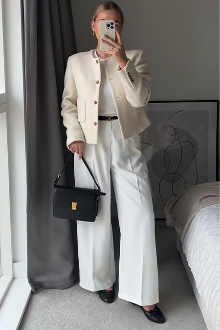 White Tweed Jacket Outfit, Fashion Blog Design, Tailored Pants Outfit, Cropped Jacket Outfit, Tweed Jacket Outfit, Cute Office Outfits, White Tweed Jacket, Moda Chanel, Jacket Outfit Women