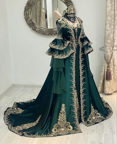 Arabic Princess Dresses, Turkish Women Beautiful Dress, Turkish Henna Dress, Ottoman Dress, Muslimah Wedding Dress, Arabian Dress, Turkish Dress, Queen Dresses, Reception Lehenga