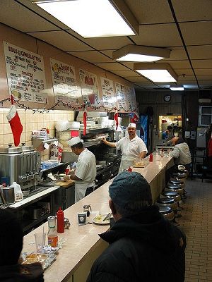 Diner Nyc, Classic American Diner, Greasy Spoon, Diner Aesthetic, Diner Restaurant, Grease Monkey, Small Restaurant, American Diner, Club Sandwich