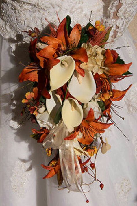 Lillies bouquet Lilly Bouquet Wedding, Tiger Lily Bouquet, Tiger Lily Wedding, Calla Lily Bridal Bouquet, Lily Bridal Bouquet, Dark Green Wedding, Fall Wedding Bouquet, Calla Lily Bouquet Wedding, Calla Lily Bridal