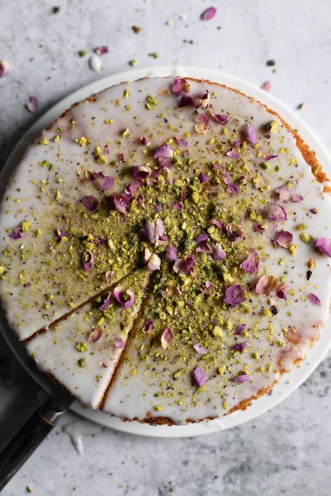 Persian Love Cake - Cardamom and Tea Persian Love Cake, Cake Bday, Cardamom Cake, Raw Pistachios, Pistachio Butter, Pistachio Cake, Seasonal Produce, Mediterranean Dishes, Cake Flavors