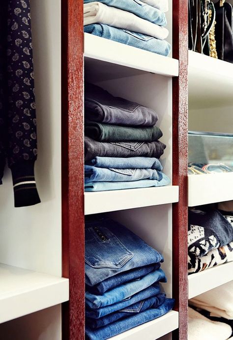 Closet Organization Hacks Fall Closet Organization, Closet Organization Hacks, Organized Spaces, Jeans And Shoes, Master Closet Organization, Laundry Room Storage Shelves, Organized Closet, Celebrity Closets, Closet Hacks