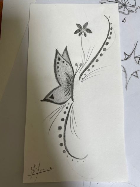 Blue Pen Sketch Simple, Flower And Butterfly Drawing, Drawing Ideas Butterfly, Easy Drawings Ideas, Pretty Flower Drawing, Cute Henna Tattoos, Easy Graffiti Drawings, Butterfly Sketch, Easy Love Drawings