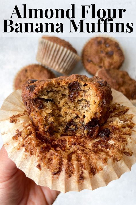 Low Sugar Muffins, Almond Flour Banana Muffins, Almond Flour Banana, Pumpkin Cookies Healthy, Almond Flour Muffins, Baking With Coconut Flour, Baking With Almond Flour, Healthy Muffin Recipes, Frozen Bananas