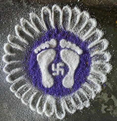 Laxmi padalu Lakshmi Symbol, Lakshmi Pooja Rangoli, Lakshmi Pooja, Lotus Rangoli, Diwali Decoration Items, Simple Rangoli Border Designs, Rangoli Ideas, Rangoli Borders, Rangoli Designs Flower