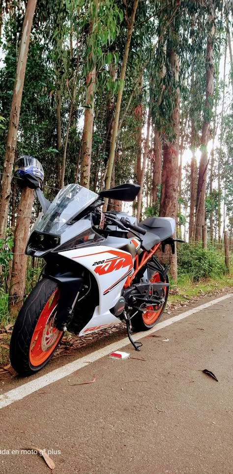 Download KTM RC wallpaper by TheBiker48 - 2b1b - Free on ZEDGE™ now. Browse millions of popular motor Wallpapers and Ringtones on Zedge and personalize your phone to suit you. Browse our content now and free your phone Ktm Pic, Rc Wallpaper, Dytto Dancer, Ktm Lover, Ktm Rc8, Ktm Rc 200, Biker Girl Outfits, Duke Bike, Ktm Rc