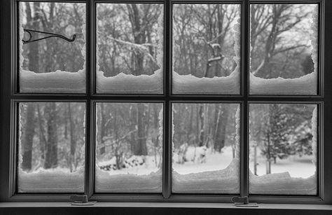 Snowy window! Snowy Window Aesthetic, Snowing Outside Window, Solitaire Aesthetic, Widget Christmas, Snow Window, Window Snow, Snowy Window, Grunge Winter, Winter Window