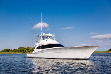 Salty Tiger | Bayliss Custom Sportfishing Yacht | 62-foot yacht Sportfishing Yachts, Boat Life, Sport Fishing, All Aboard, Yachts, Sydney Opera House, Boats, Northern Lights, Fish