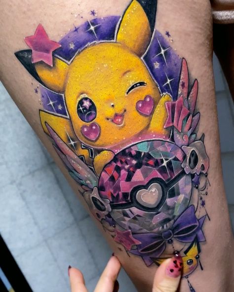 ✨💜Healed and Squisheable ☺️💜✨ Sparkly kawaii Pikachu completely healed that I did a few weeks ago on the adorable Alexa💜💛 If you wanna… Charmander Tattoo, Laura Anunnaki, Pokemon Arceus, Pikachu Tattoo, Gamer Tattoos, Video Game Tattoo, Tattoo Magazine, Pokemon Tattoo, Kawaii Tattoo